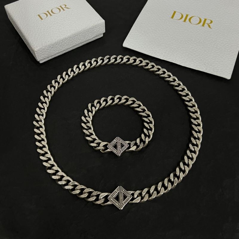 Christian Dior Bracelets